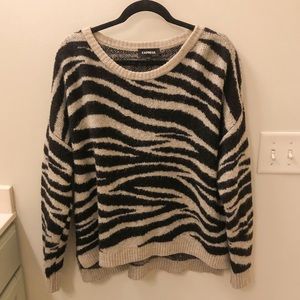 Women’s Express Animal Print Sweater Medium